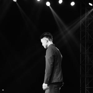 西施被❌🐻黄漫扒衣服的软件
