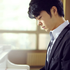 西施被❌🐻黄漫扒衣服的软件
